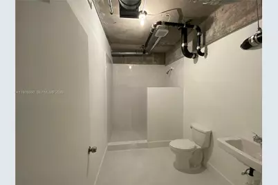 1749 NE Miami Ct #505, Miami, FL 33132 - Photo 9