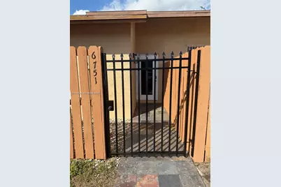 6751 NW 193rd Ln #6751, Hialeah, FL 33015 - Photo 1