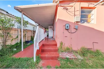 5300 SW 6th St, Miami, FL 33134 - Photo 5