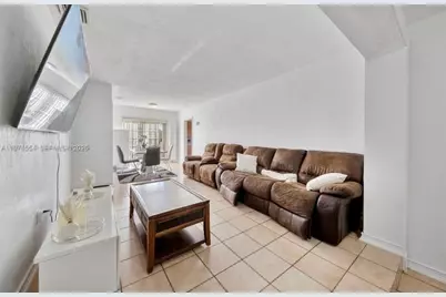 5300 SW 6th St, Miami, FL 33134 - Photo 11