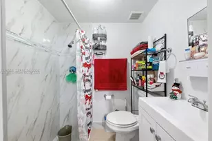 5300 SW 6th St, Miami, FL 33134 - Photo 17