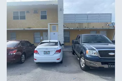 149 Bentley Dr #149A, Miami Springs, FL 33166 - Photo 3