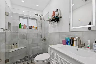 1620 SW 19th St #1620, Miami, FL 33145 - Photo 21