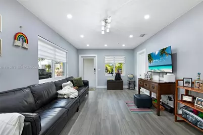 1620 SW 19th St #1620, Miami, FL 33145 - Photo 9