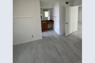 10046 Twin Lakes Dr #6-L, Coral Springs, FL 33071 - Photo 3