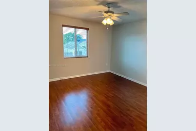 274 SW 159th Ter, Sunrise, FL 33326 - Photo 15