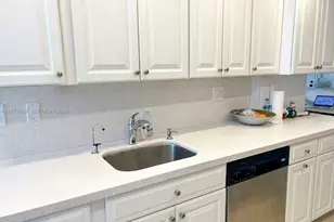 290 174th St, Sunny Isles Beach, FL 33160 - Photo 5