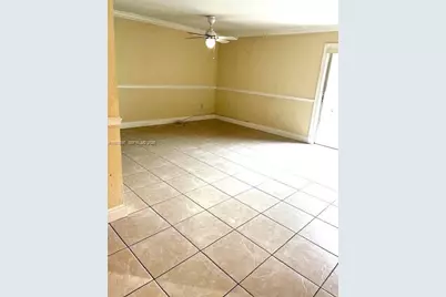 9493 SW 76th St #L4, Miami, FL 33173 - Photo 5