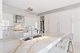 17749 Collins Ave, Sunny Isles Beach, FL 33160 - Photo 21