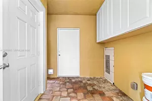 947 Nautilus Isle, Dania Beach, FL 33004 - Photo 25