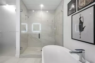 17550 Collins Ave #502, Sunny Isles Beach, FL 33160 - Photo 39