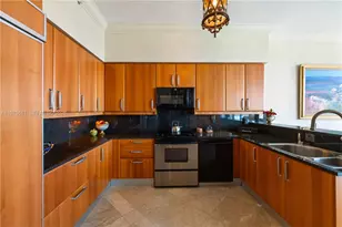 16500 Collins Ave, Sunny Isles Beach, FL 33160 - Photo 13