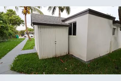330 NW 82nd Ter #A, Miami, FL 33150 - Photo 29