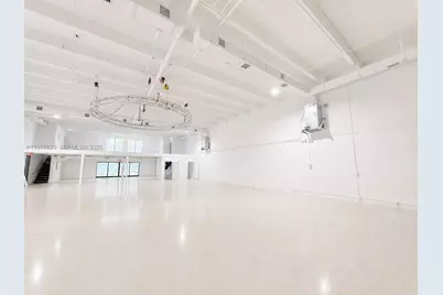550 NW 29th St, Miami, FL 33127 - Photo 11