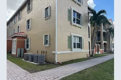 6700 NW 114th Ave #905, Doral, FL 33178 - Photo 3