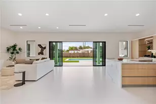 6990 SW 58th St, Miami, FL 33143 - Photo 11