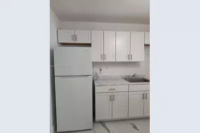 655 Eldron Dr #15, Miami Springs, FL 33166 - Photo 11