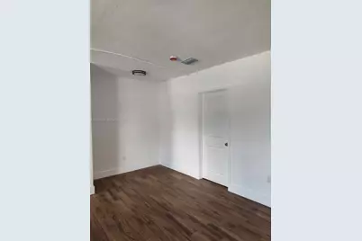 655 Eldron Dr #31, Miami Springs, FL 33166 - Photo 11