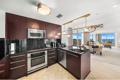 4391 Collins Ave #410, Miami Beach, FL 33140 - Photo 7