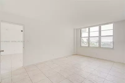 5161 Collins Ave #516, Miami Beach, FL 33140 - Photo 15