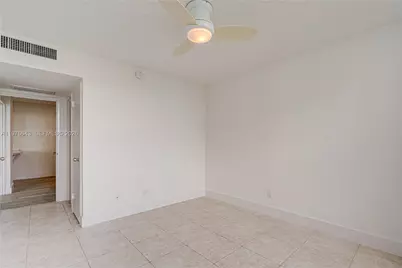 5161 Collins Ave #516, Miami Beach, FL 33140 - Photo 27
