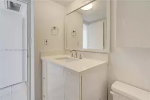 5161 Collins Ave, Miami Beach, FL 33140 - Photo 29