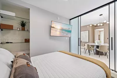 300 Biscayne Blvd Way #1605, Miami, FL 33131 - Photo 19