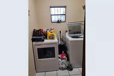 10932 SW 25th St, Miami, FL 33165 - Photo 11