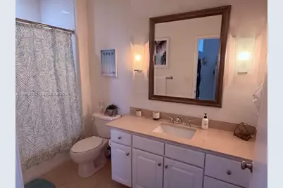 2001 Biscayne Blvd #2502, Miami, FL 33137 - Photo 3