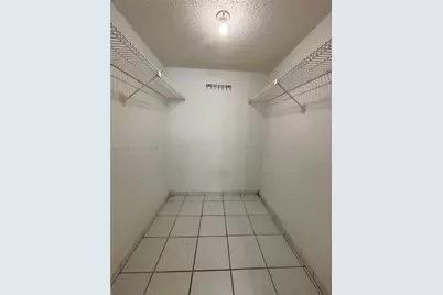 13701 Kendale Lakes Cir #B-403, Miami, FL 33183 - Photo 7