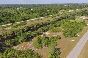 272 Baytree Dr, Port Charlotte, FL 33947 - Photo 1