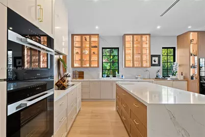 2015 Country Club Prado, Coral Gables, FL 33134 - Photo 15