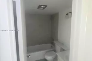 36 Windsor, West Palm Beach, FL 33417 - Photo 7