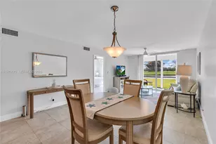 9320 S Hollybrook Lake Dr, Pembroke Pines, FL 33025 - Photo 1