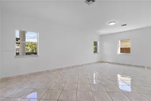 2870 SW 21st St, Miami, FL 33145 - Photo 13