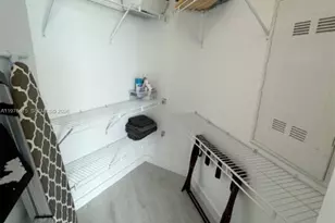 501 NE 31st St, Miami, FL 33137 - Photo 15