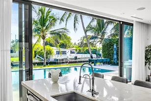 1540 Cleveland Rd, Miami Beach, FL 33141 - Photo 17