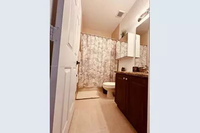 822 SW 143rd Ter #204, Pembroke Pines, FL 33027 - Photo 13