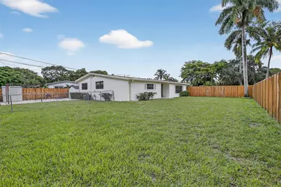 5260 Redwood Ct, Plantation, FL 33317 - Photo 33