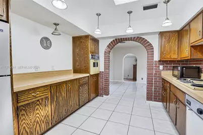 5260 Redwood Ct, Plantation, FL 33317 - Photo 13