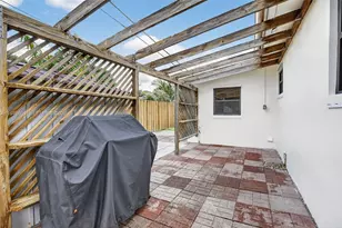 5260 Redwood Ct, Plantation, FL 33317 - Photo 27