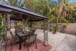 11801 NE 11th Ave, Biscayne Park, FL 33161 - Photo 41