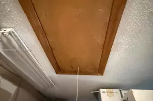 8105 NW 74th Terrace, Tamarac, FL 33321 - Photo 15