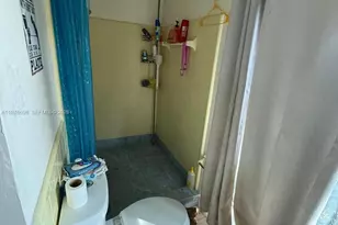 8105 NW 74th Terrace, Tamarac, FL 33321 - Photo 13