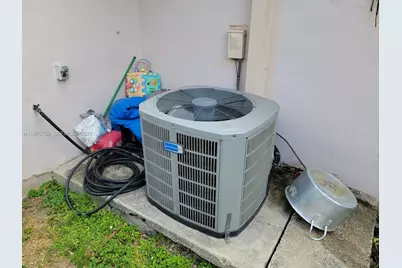 1120 NW 11th St, Homestead, FL 33030 - Photo 11