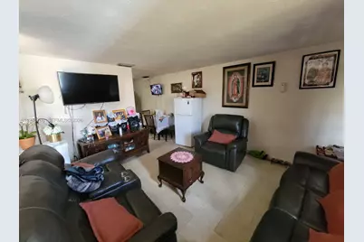 1120 NW 11th St, Homestead, FL 33030 - Photo 13