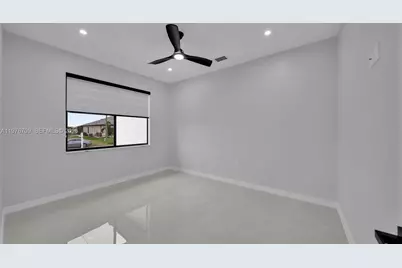 910 NW 36, Cape Coral, FL 33993 - Photo 5