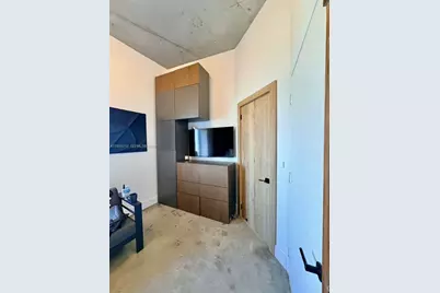 10 SW South River Dr #603, Miami, FL 33130 - Photo 7