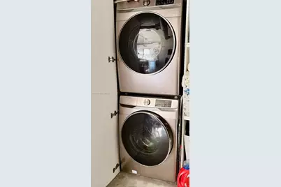 10 SW South River Dr #603, Miami, FL 33130 - Photo 9