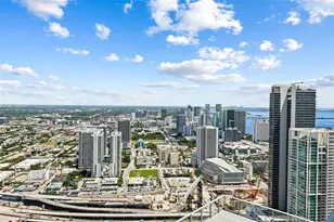 851 NE 1st Ave, Miami, FL 33132 - Photo 3